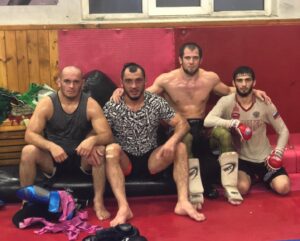 Gadzhimurad Khiramagomedov Instagram - Пройдены сборы, сделан вес😎вечером война👊🏼