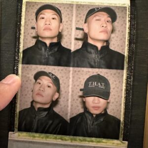 Gaeko Instagram - 언제쯤 사진 찍는게 안어색해지려나  #2kidzontheblock