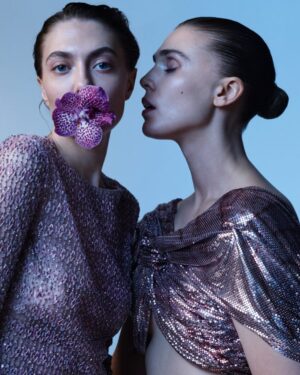 Gaia Weiss Instagram - All flowers were a seed in the mud once.

March issue @vanityfairfrance
Pictures @gnlfontana 
Style @francedejerphanion 
Makeup @ayafujitamakeup 
Hair @benedictecazau 
Agent @zzotalents