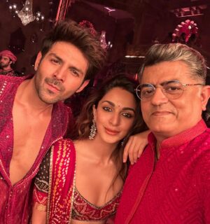 Gajraj Rao Instagram - Wishing Kartik Aryan a fantastic birthday! May his charisma continue to light up screens, and may he weave countless more captivating stories, both on and off camera. Here's to a year filled with joy, success, and many more memorable Kathas! 🎉 #happybirthday @kartikaaryan #heartthrob #superstar