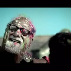 Gajraj Rao Instagram - ये शोर्ट फ़िल्म हम लोगों ने 2006 में बनाई थी,ये आज भी उतनी ही महत्वपूर्ण है जितनी तब थी … आपको भी पसंद आये तो अपने दोस्तों के संग शेयर कीजिएगा … होली मुबारक़ !❤️💜💛💚💙🩷🩶🩵🧡 Production house : @coderedfilms_india 
Producer: Subrat Ray
Director: Gajraj Rao
Director of Photography: @amitabha.official 
Creative Team: Raghu Bhat & @manishscarecrow 
Offline Editor: @kiranghaisas 
Music: Rajat Dholakia
Lyricist: @gopaldatt 
Voice Over: @amitabhbachchan #happyholi #holimubarak #festivalofcolors