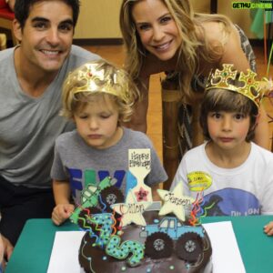 Galen Gering Instagram - #happymothersday to all the moms, grandmoms and great grandmoms out there, but a special shout out to those closest to me. Hard to ever give ya enough credit for all you do keeping this circus going @jennagering. Thank you we are eternally grateful. Love you.