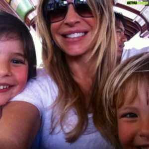 Galen Gering Instagram - Happy Mother’s Day!!! You’re amazing! We love you moms! Thank you for all you do!! And especially @jennagering and @jennagphotos :)