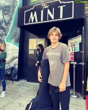 Galen Gering Instagram - So fun to watch you rock out yesterday @jensengering You guys rocked it and sounded super legit. Keep it up man. Exciting things comin…