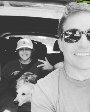 Galen Gering Instagram - Coming to terms with the fact that I’ve lost these sunglasses. They didn’t even have one scratch on em. Don’t tell @jennagering tho because they were a gift and she’ll be angry😉
#lost
#raybanwayfarer 
#justhings
#spitbomb
