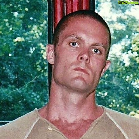 Garret Dillahunt - 2.1K Likes - #TheBeliever 2001
📷 #RyanGosling