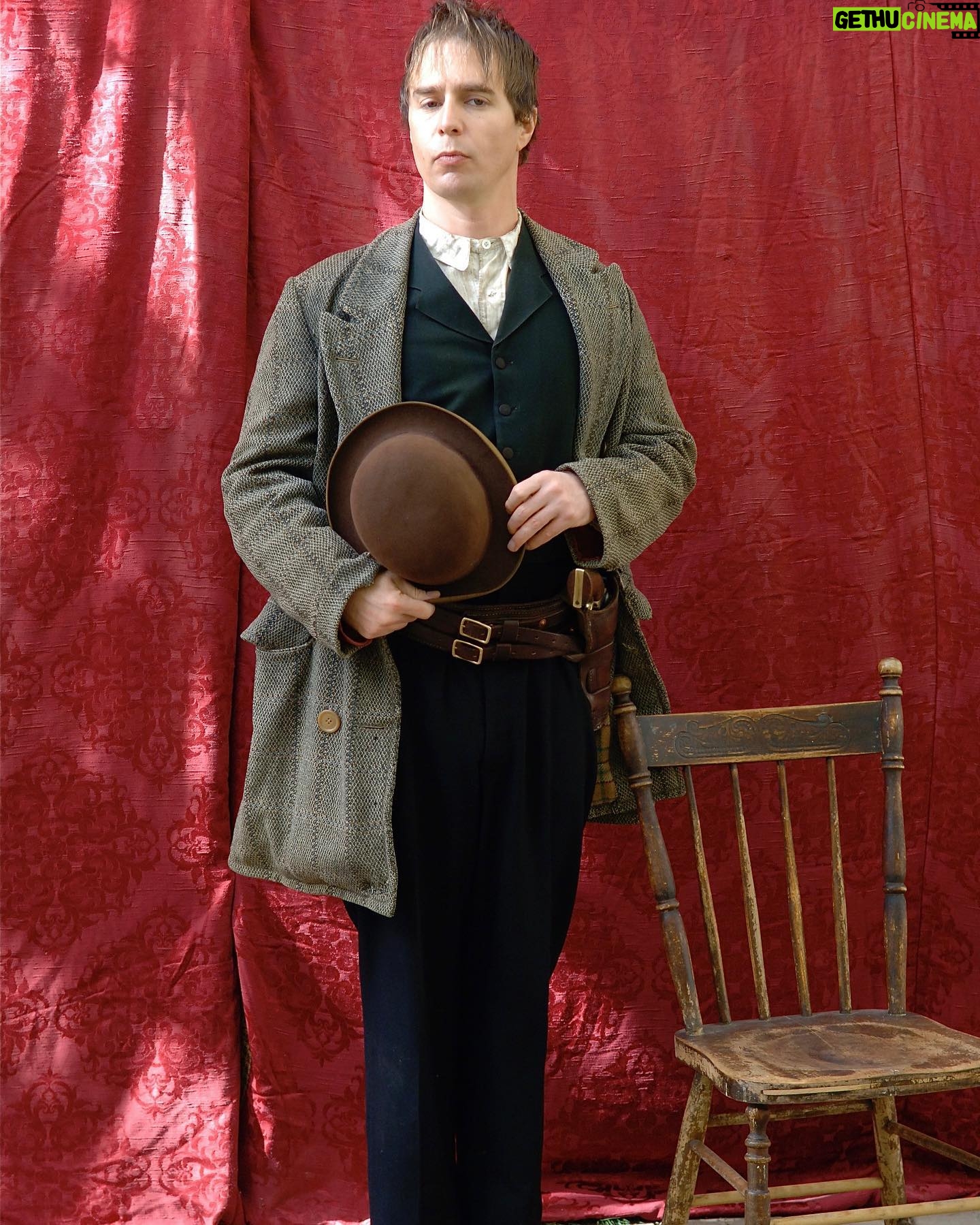 Garret Dillahunt - 5.2K Likes - As #Blonde prepares to drop later this month, I thought I’d share a few pics from one of Andrew Dominik’s earlier works, “The Assassination of Jesse James By the Coward Robert Ford,” which just turned 15 a few days ago. Loved this experience. Great director, great cast (#BradPitt, #SamRockwell, #SamShepard and so many unpictured) and the great DP #RogerDeakins in the last frame, lighting the train robbery scene (I would work with him again later that same year on “No Country for Old Men”). Seeing this candid of Shepard here as Frank James is bittersweet.