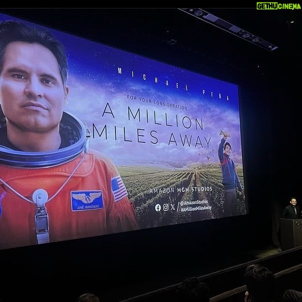 Garret Dillahunt - 2.8K Likes - Now that the strike is (hopefully) over and we can get back to posting selfies and begging for awards, here’s a couple cool projects I had to be quiet about for a while. @alemarquezabella’s brilliant, inspirational true story A MILLION MILES AWAY starring @mvegapena and powerhouse #RosaSalazar is on @primevideo right now. Got to play cowboy again in the #ViggoMortensen directed THE DEAD DON’T HURT with a luminescent @vickykrieps. The film debuted at #TIFF this year and will be headed your way in 2024. Keep yer eyes peeled. ❤️❤️
