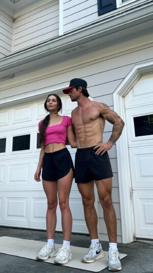 Garrett Miller Instagram - Toned legs all summer long.

Use these bodyweight movements on your next routine at home or the gym. 

More workouts like this on my fitness app. 

Link in bio.
