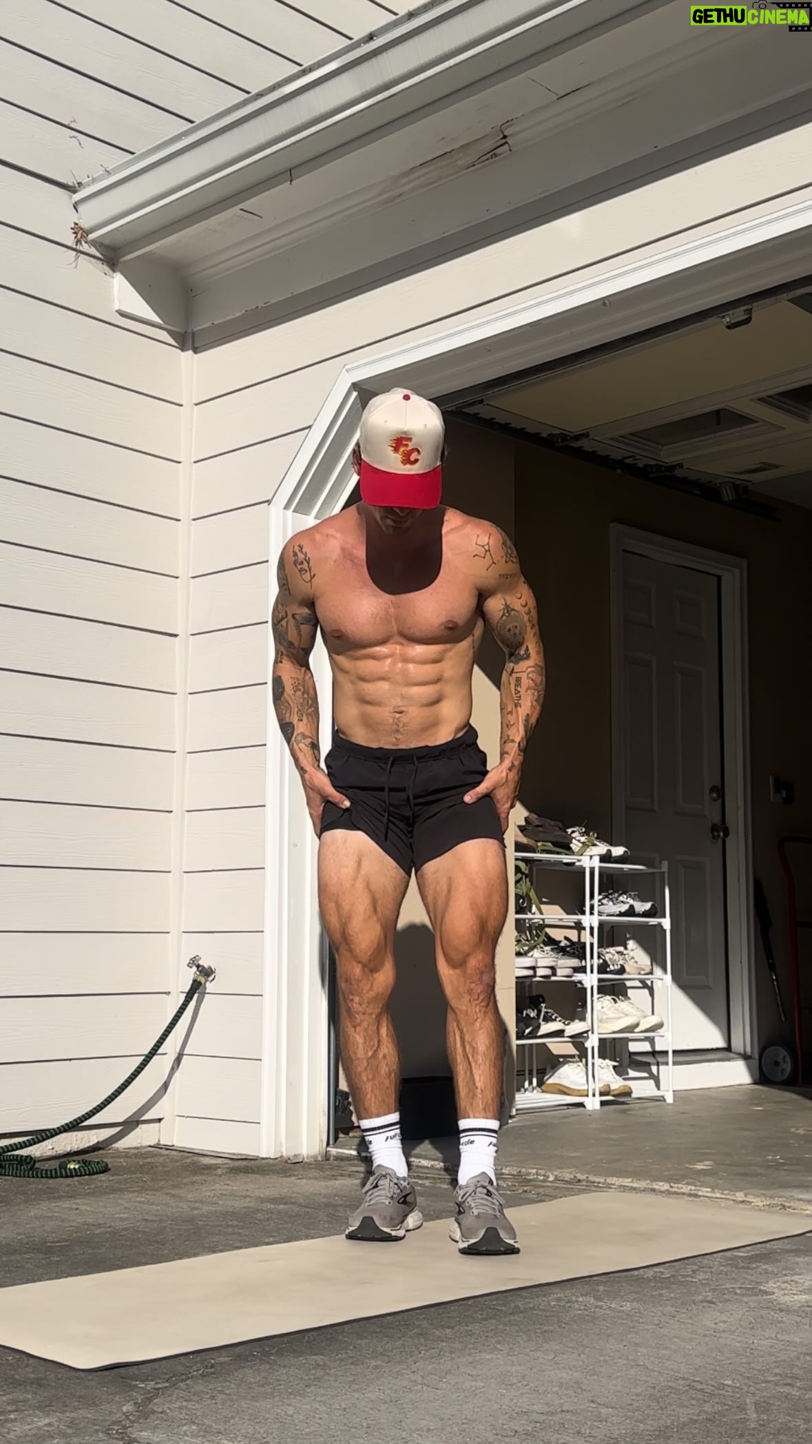 Garrett Miller - 9.5K Likes - Summer legs loading…
Link in bio for more workouts like this on my fitness app.