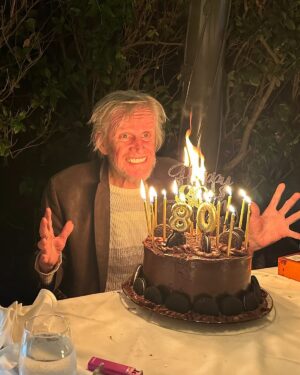 Gary Busey Instagram - Cakes on fire…🤣🔥