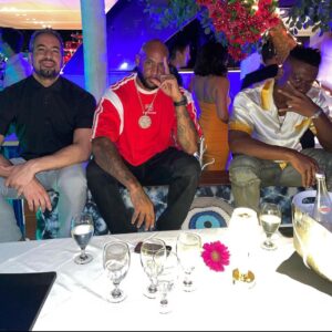 Gato Da Bato Instagram - 🏴‍☠️
kelanight 🎖
@ikam_miami 🫡
#aunomdekelanight 
La piraterie n’est jamais fini 
#ZOELAND #92I #SAL #NU⭐️AR