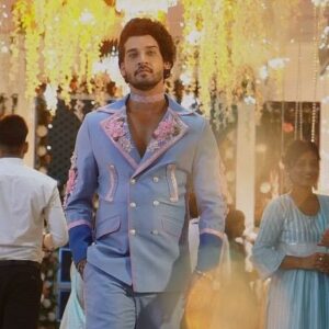 Gautam Vig Instagram - ❤️❤️❤️

Video @vikas_photographer_ 

#gautamsinghvig #fashion #trending