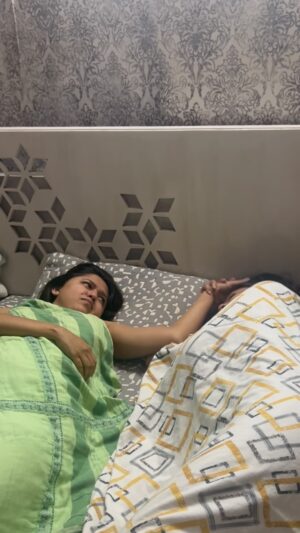 Gautami Deshpande Instagram - आजच्या दिवशी हे तर post केलंच पाहिजे! 
सर्व लहान भावंडांना अर्पित… 🫢🤪
#happysiblingsday #sister #siblings #love