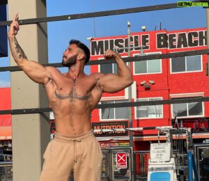 Gauthier El Himer Instagram - 🔺 Muscle Beach 🇺🇸

#fitness #musculation #musclebeach #bodybuilding #zyzz