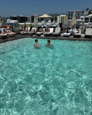Gavin McHugh Instagram - Back to work for another episode for you all! I can’t wait for you to see this one! I had my big brother @flynnmchugh helping me on set and then I got to swim with my best friend @_gavinowen_ 😎 I love my job! @911onabc ❤️