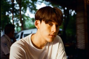 Gawin Caskey Instagram - 📷: @josswayar 

#MyGoldenBlood