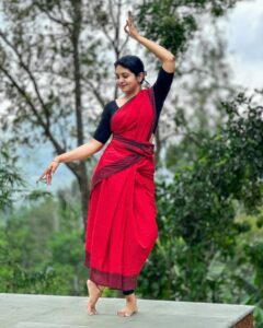 Gayathri Arun Most Liked Photos and Posts