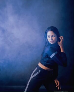 Gayathri Sri Instagram - Brave and beautiful. 

Fav photography @photopalettestudios 
Mua @jiyamakeupartistry