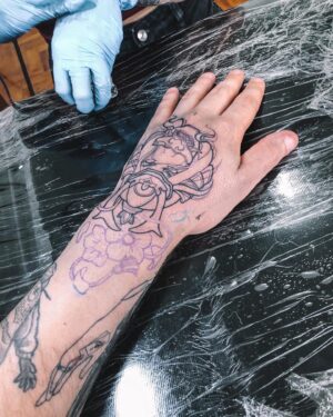 Gaybol Instagram - A mão de fada da @gabrielaliie NÃO ME FEZ CHORAR! ( não importa o que ela disser )
.
.
#tattoo #japanese #blackink #ink #tatuagem
