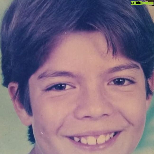 Gaybol - 490 Likes - Feliz dia das crianças co sorriso mais lindo de toda internet 😎
.
.
#gamer #crianca #otario