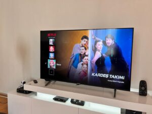 Gece Işık Demirel Instagram - Duyduk Duymadık Demeyin Peynir Ekmek Yemeyin KARDEŞ TAKIMI Cuma Günü NETFLİX’te Yayında 📣