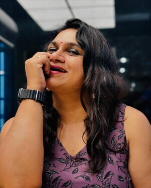 Geethi Sangeetha Instagram - ✨❤️

She has a GaLaXy in HeR EyEs,
A Universe in HeR MiNd..
.
.
.
.
.
.
.
.
.
.
.

#she #hereyes #galaxy #universe #mind #iphonography #picoftheday #photoshoot #pictureoftheday #life #love