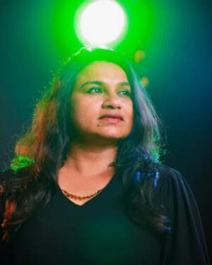 Geethi Sangeetha Instagram - Lights.. Camera.. Action..
.
.
.
.
.
.
.
.
.
.
.
.

#lights #camera #action #pic #picoftheday #pictureoftheday #happiness #actorslife #geethisangeetha #actor