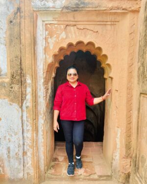 Geethi Sangeetha Instagram - ✨❤️

Assam Diaries..
(Gallery Clearing Process Going On..😜)
.
.
.
.
.
.
.
.
.
.
.
.

📸 @niraksharan 
#assam #assamdiaries #throwback #ahom #palace #archeology #indianpalace #traveldiaries #travel #travelphotography #iphonography #iphone15plus #iphoneonly #incredibleindia