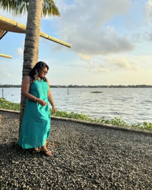 Geethi Sangeetha Instagram - Chasing SuNsEtS and DrEaMs..

Eid Mubarak Dear All..🤗❤️

Swipe ➡️ to see the colours of the evening sky..
.
.
.
.
.
.
.
.
.
.
.
.

@swargam_backwaters 

#eidmubarak #sunset #sunsets #sky #skylovers #cloud #cloudchaser #love #skylovers #sunsetlovers #iphonography #iphoneonly #iphone15plus #noedit #naturephotography #nature #naturelovers #throwback #kochi #picoftheday #trending