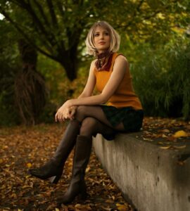 Actress Genevieve Buechner HD Instagram Photos and Wallpapers April 2024