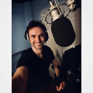 George Blagden Instagram - Back in the booth this week with @rakkitproductions working on the brilliant #LordEdgingtonInvestigates books from @benedictbrownauthor 🎙️
#audiobook