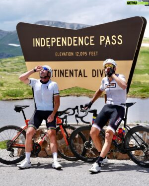 George Hincapie Instagram - Riding together. Riding for @themagnuswhite.

(📸: @lizkreutz)