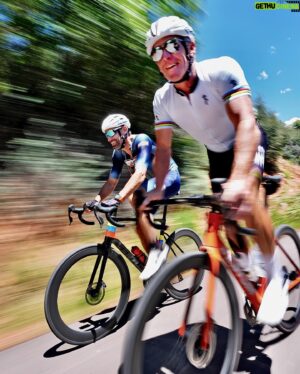George Hincapie Instagram - Always great riding with El Jefe, talking about life and the Tour de France.📸 @lizkreutz