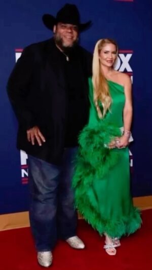 George Murdoch Instagram - This was one of the biggest busy weeks of my career #PatriotAwards and my @foxnation Comdey special Tyrus “Here and Now” with my beautiful wife/producer @IngridRinck #nuffsaid