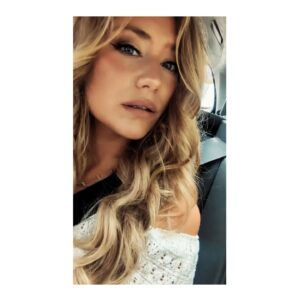 Georgia Lock Instagram - 