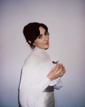 Geraldine Hakewill Instagram - Bye Bye Meanjin, and thank you @qld_theatre and everyone at @atqpac 
Loved gaslighting you. You’ve been the most generous and surprising audiences. 
Next stop Naarm / Melbourne. Playing at The Comedy Theatre from March 6th - 24th 
Go to @gaslightplayau for more info