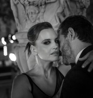 Germán Paoloski Instagram - 💫 @germanpaoloski 

ST @carolinamaxwell 
D @fabianzittaofficial
MK @pereyrafabi 
H @zacariasguedes 
PH @maritedejesus