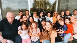Germán Paoloski Instagram - Cada día que pasa debe ser una celebración pero hoy particularmente es el cumpleaños de Leon mi Hijo Hermoso ,que festeja sus 10 años en familia y esta Feliz y emocionado… sensible, bueno, soñador, creativo y siempre dispuesto a ayudar a los demás… te amo hijo! @leonpaoloski @sabrinagarciarena #FelizCumple #familia #amor