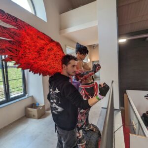 Gianandrea Muià Instagram - Oggi è uscito Tekken 8. Quanti di voi stanno già menando le mani? Quanti sono pronti a tirare giù i santi rankando online? Bene, io sono con voi. Non vedevo l'ora che uscisse e vorrei solo avere più tempo per giocarci. Tekken mi accompagna dall'infanzia, è una passione che è solo cresciuta, ed ora è il momento di fare come JT, e riportare l'eccellence back. Anche perché mi aspetta un Poggen, e voglio vincerlo.
#tekken8 #bandainamco #poggen