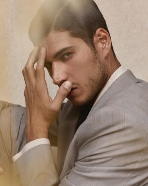 Giancarlo Commare Instagram - ManinSuit

Ph @vincenzo_valentee 

#grey #suit #classic