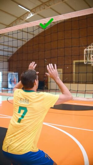 Giba Instagram - Mais uma dica para vocês! É Giba neles. Gostaram? 🥇🤩

#fy #volei #giba #viral #volleyball
