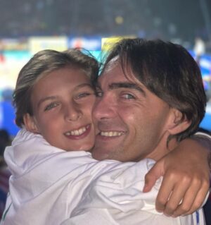 Giba Instagram - E o meu príncipe já está se tornando um rei 15 anos como o tempo voa, mas o meu amor por você meu filho vai ser sempre infinito papai te ama ! @patrickpgoficial_ #happybirthday #love