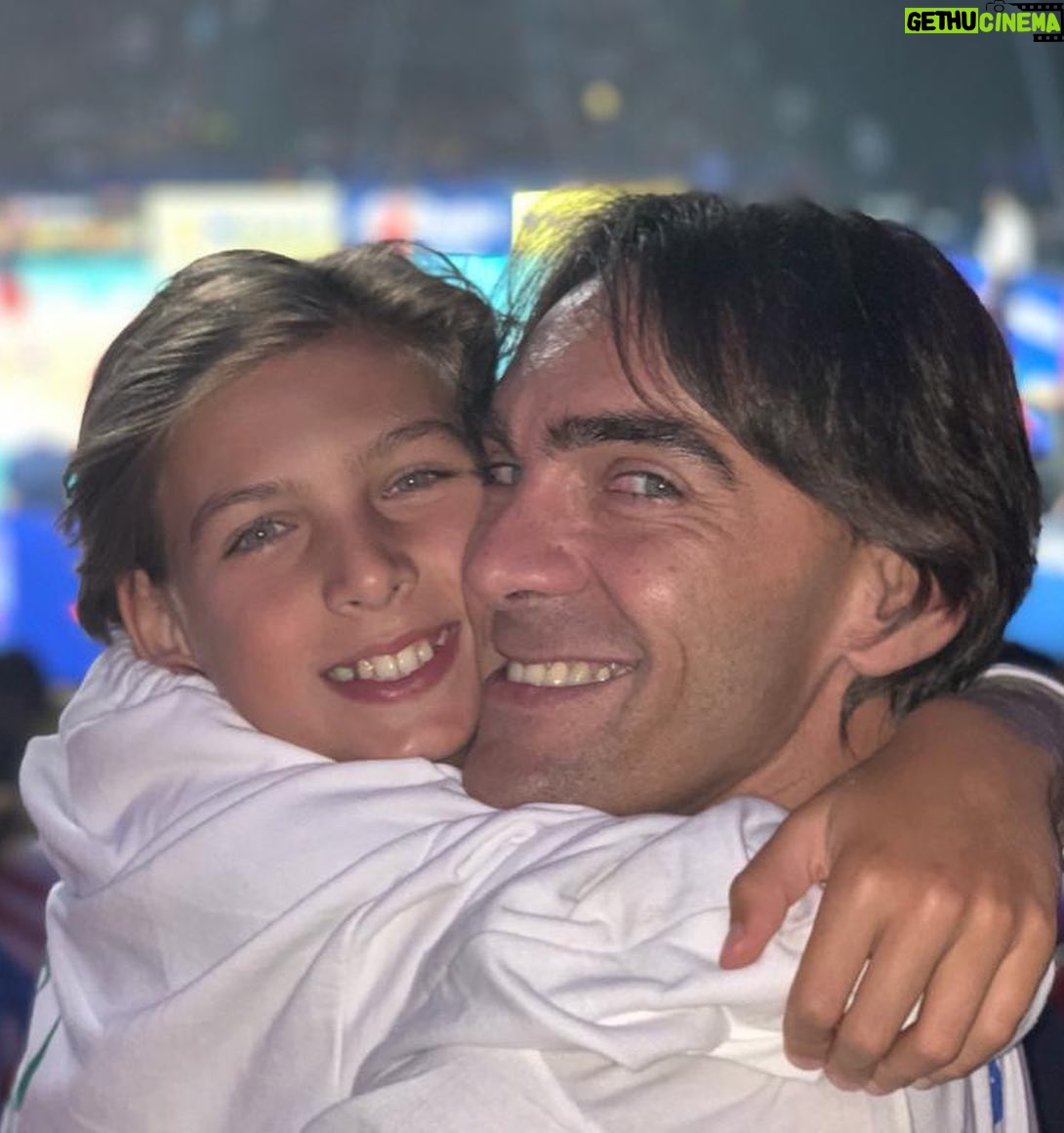 Giba - 12.9K Likes - E o meu prĆncipe jĆ” estĆ” se tornando um rei 15 anos como o tempo voa, mas o meu amor por vocĆŖ meu filho vai ser sempre infinito papai te ama ! @patrickpgoficial_ #happybirthday #love