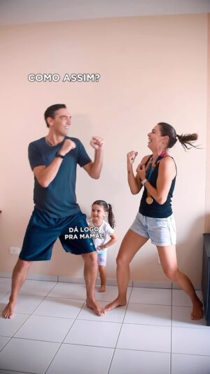 Giba Instagram - Disputa pela medalha de ouro? Temos! E claro que não poderia ficar de fora da brincadeira! 🤩😂🥇

#Trend #Viral #Giba