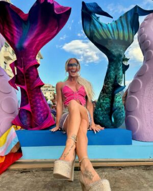 Gigi Lazzarato Instagram - My first time in Greece AND being a host of EuroPride was unforgettable🥹🇬🇷💕🧜🏼‍♀️🔱🦋🐚🐠🫧