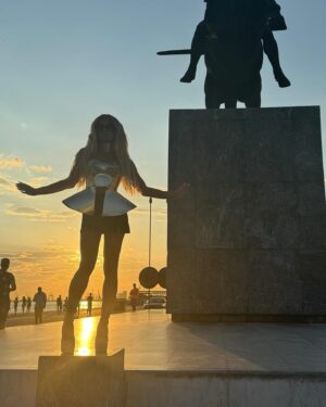 Gigi Lazzarato Instagram - i 💖 u greece 🫶🏻