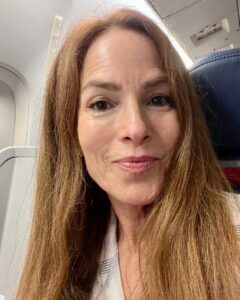 Actress Gigi Levangie HD Instagram Photos and Wallpapers July 2022