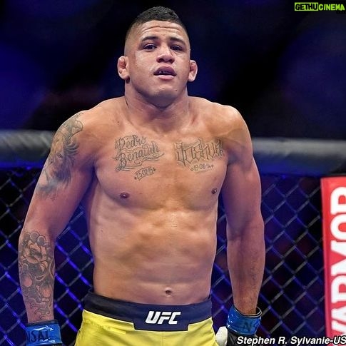 Gilbert Burns - 25.6K Likes - 10 years in the @ufc Exactly 10 years ago I was signing with the biggest mma company in the entire š great memories so far but a lot more to come! Thankful to God, Family, Team, friends and fans!
-
-
10 anos de @ufc_brasil HĆ” exatamente 10 anos atrĆ”s assinava com o maior evento de lutas do mundo UFC muitas batalhas nesses 10 anos e muito mais ainda por vir gratidĆ£o a Deus, famĆlia, time, amigos e fĆ£s! #vamoscomtudo