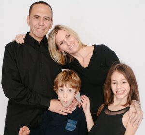 Gilbert Gottfried Instagram - In Honor/Memory of Gilbert Gottfried who passed "Too Soon" of Myotonic Dystrophy Type Two: 

In lieu of flowers, please consider a donation to the research of this debilitating disease.  Donate here:  http://giveto.urmc.edu/DM2Research

Thank you so much,
Dara, Lily and Max Gottfried